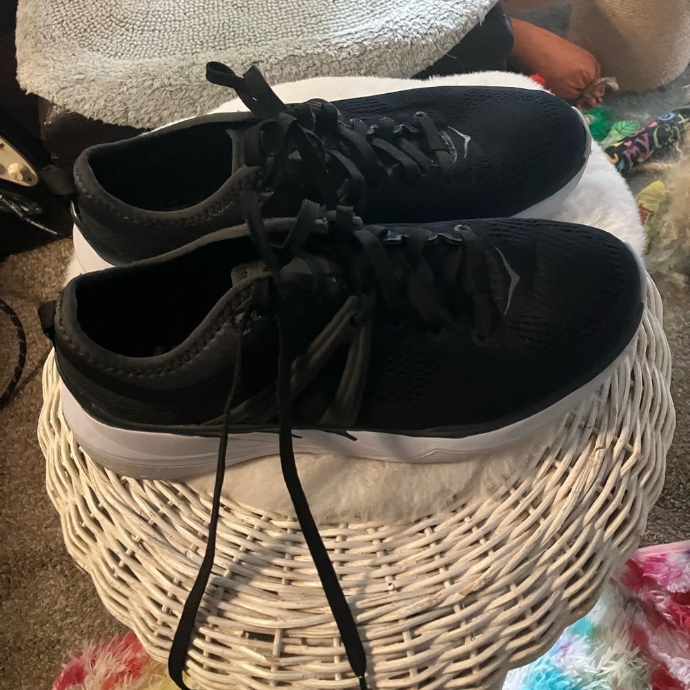 Hoka shoes